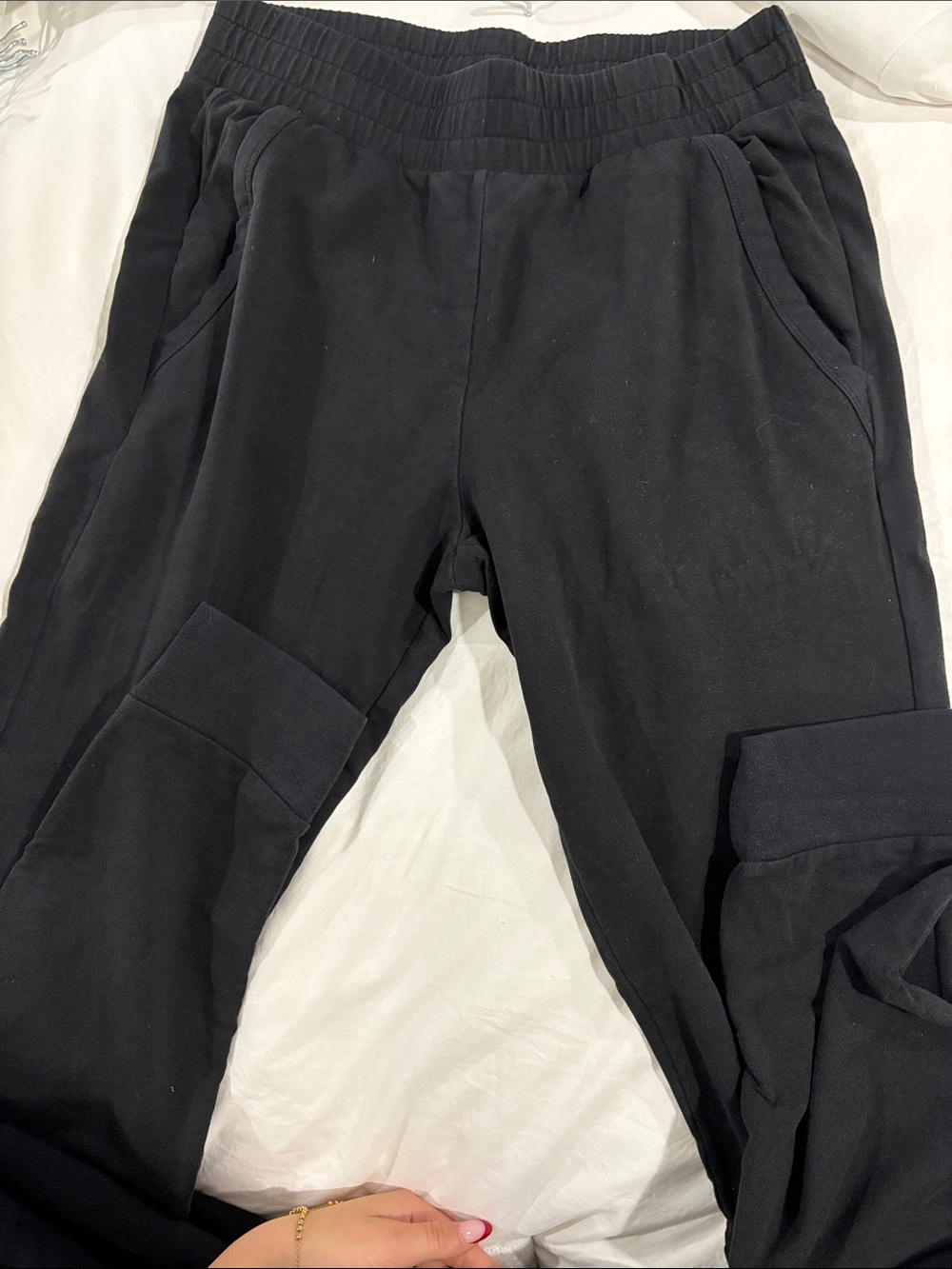 ALO Yoga Black Elastic Waist Cargo Joggers - M
